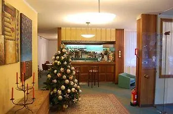 Rezia Hotel Chiesa in Valmalenco 3*,  Italy