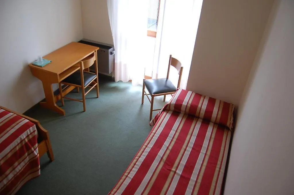 Rezia Hotel Chiesa in Valmalenco 3*,  Italy
