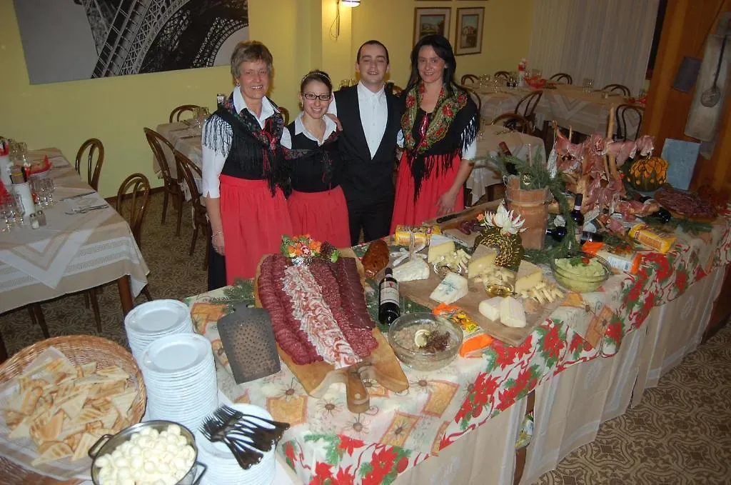 Rezia Hotel Chiesa in Valmalenco Italy