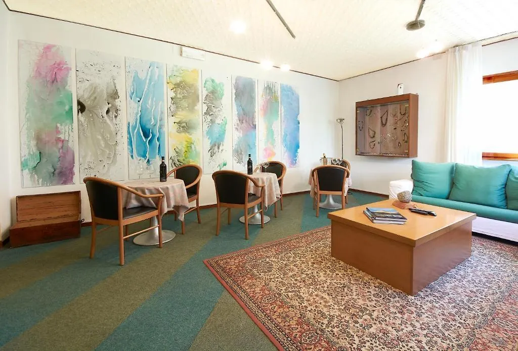 Rezia Hotel Chiesa in Valmalenco 3*,  Italy