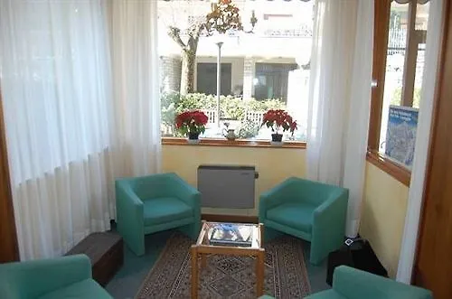 Rezia Hotel Chiesa in Valmalenco 3*,  Italy