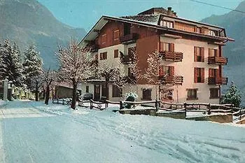 Rezia Hotel Chiesa in Valmalenco